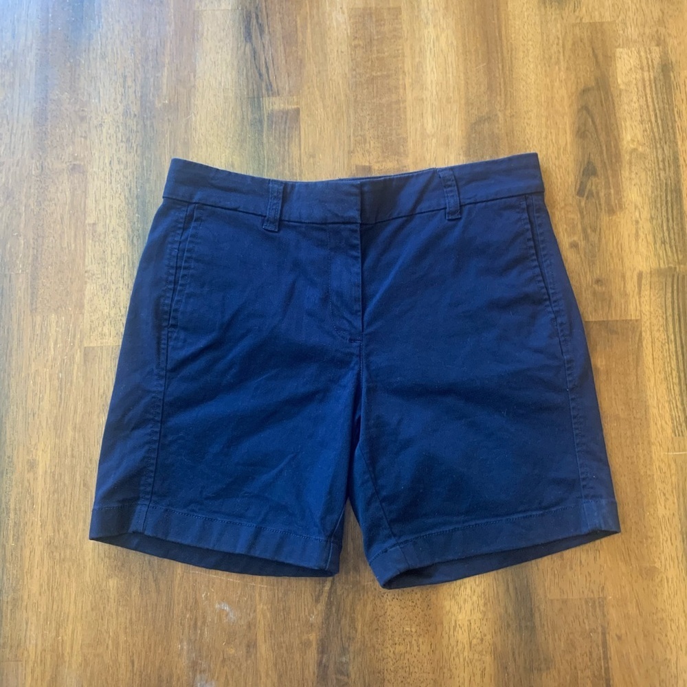 J. Crew shorts Size 4 Blue Bermuda Classic Cotton Style Pockets Casual Preppy